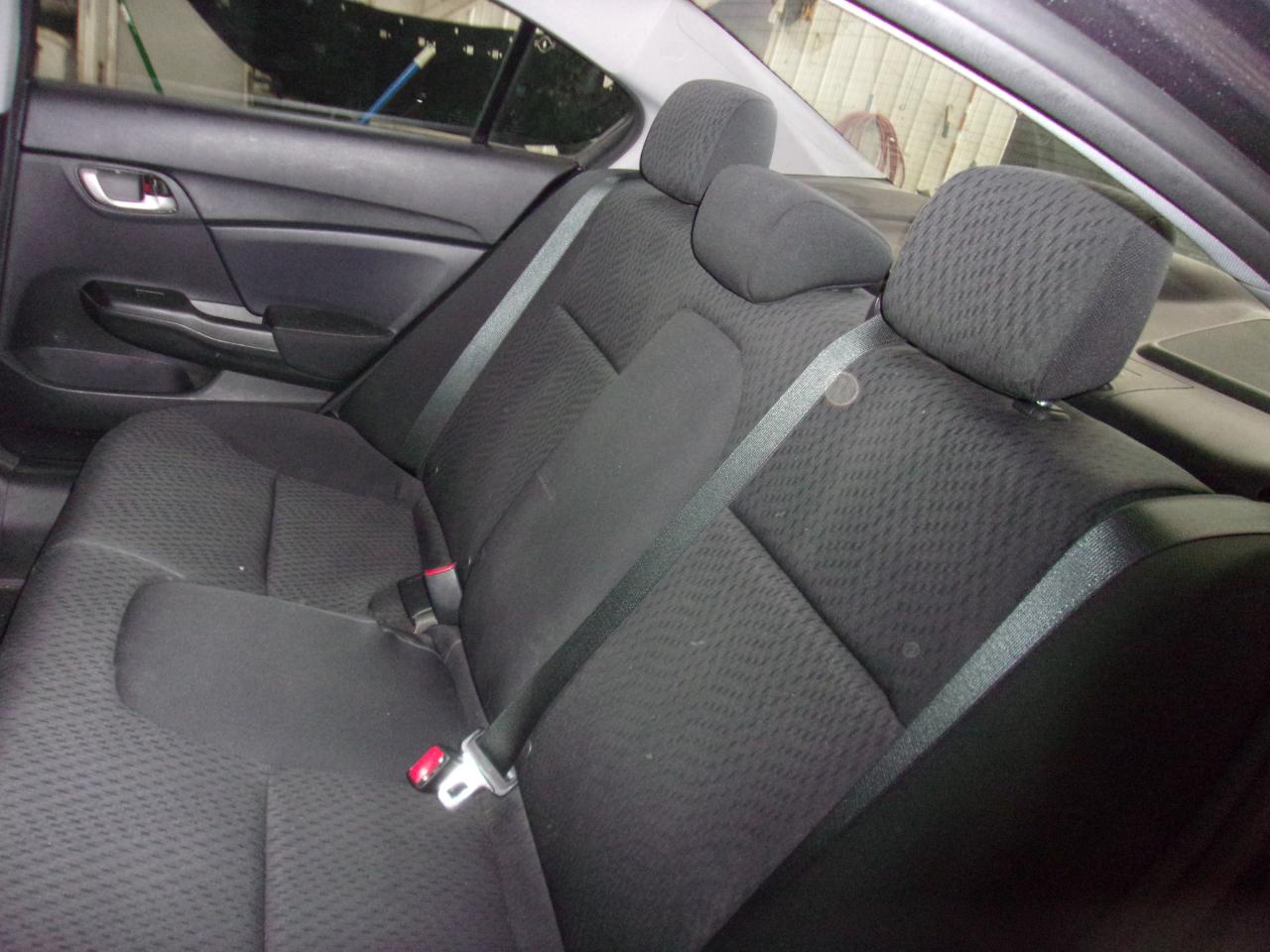 Honda Civic Sedan 4dr CVT SE 2015