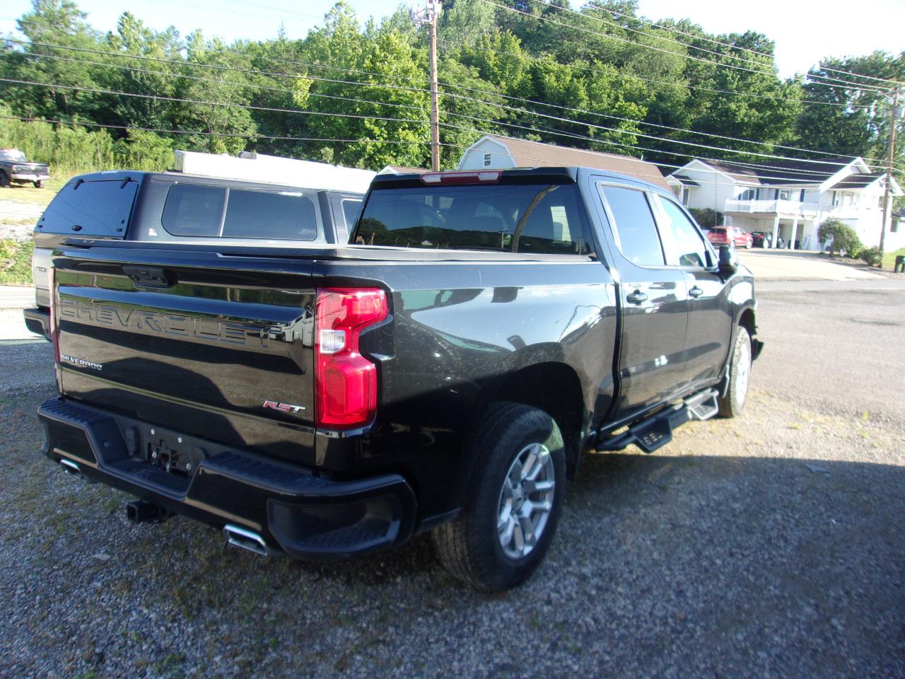 Chevrolet Silverado 1500 4WD Crew Cab 147" RST 2022