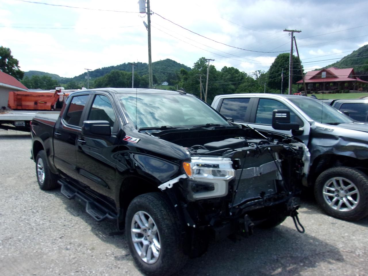 Chevrolet Silverado 1500 4WD Crew Cab 147" RST 2022