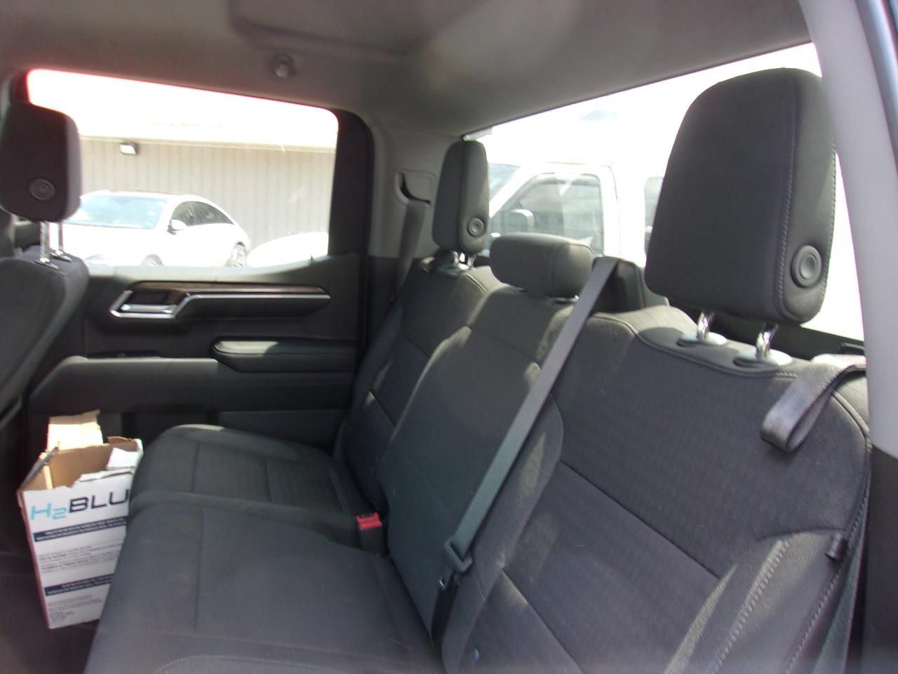 Chevrolet Silverado 1500 4WD Crew Cab 147" RST 2022