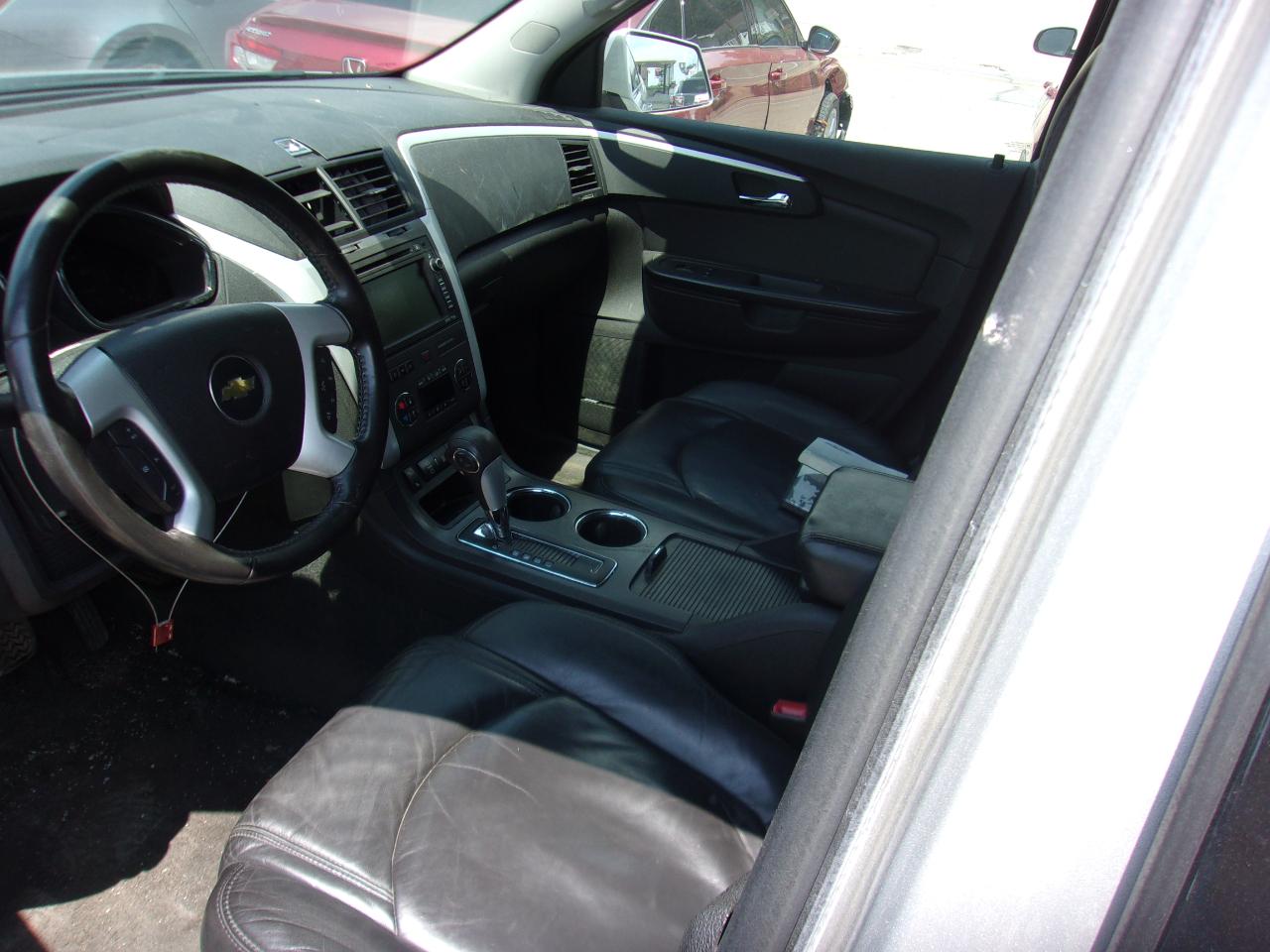 Chevrolet Traverse AWD 4dr LT w/2LT 2012