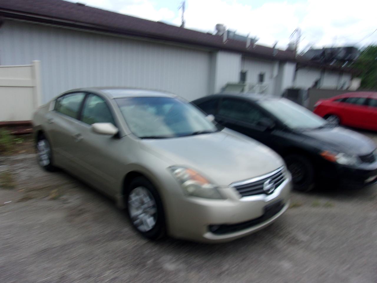 Nissan Altima 4dr Sdn I4 CVT 2.5 S 2009