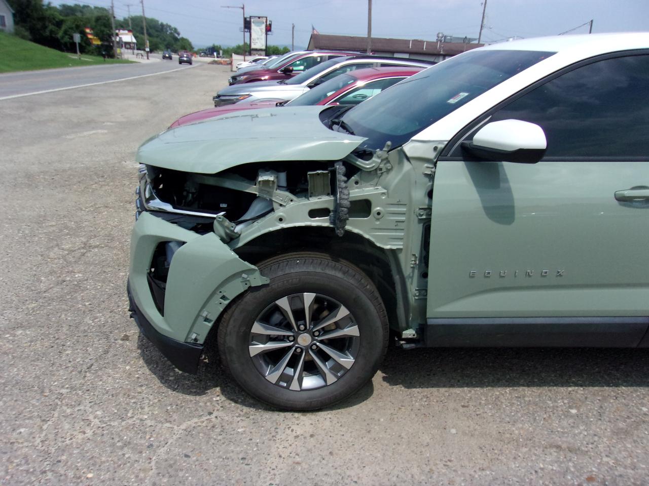 Chevrolet Equinox AWD 4dr LT w/2LT 2026