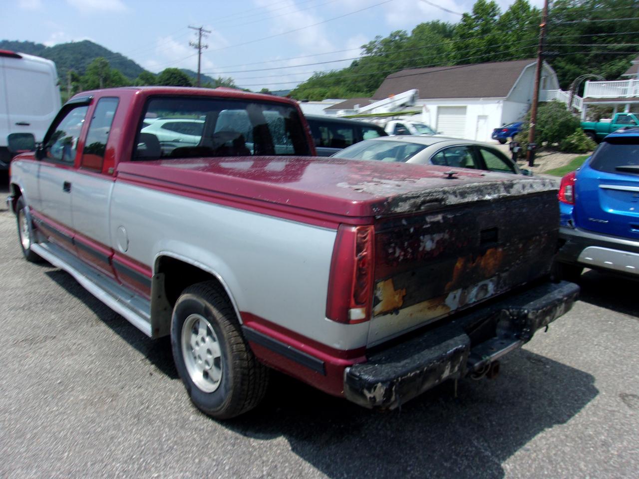 Chevrolet C/K 1500 Ext Cab 141.5" WB 1992