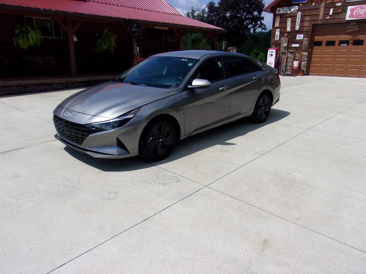 Hyundai Elantra SEL IVT 2023