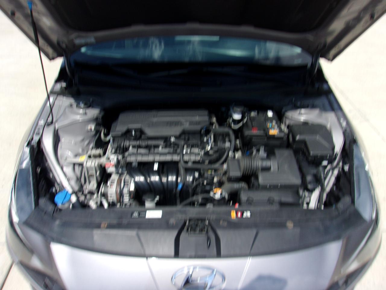 Hyundai Elantra SEL IVT 2023