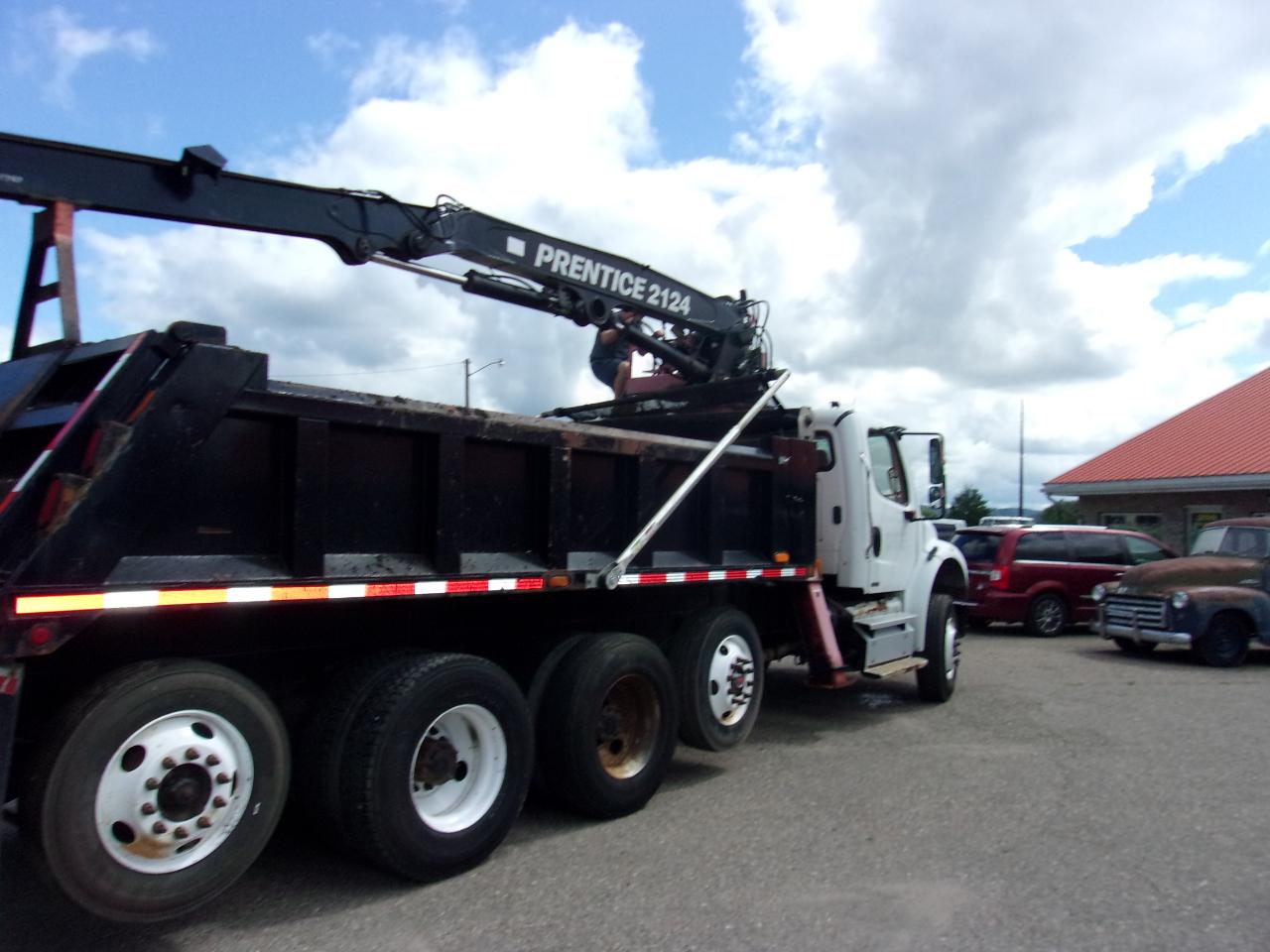 Freightliner M2  2012
