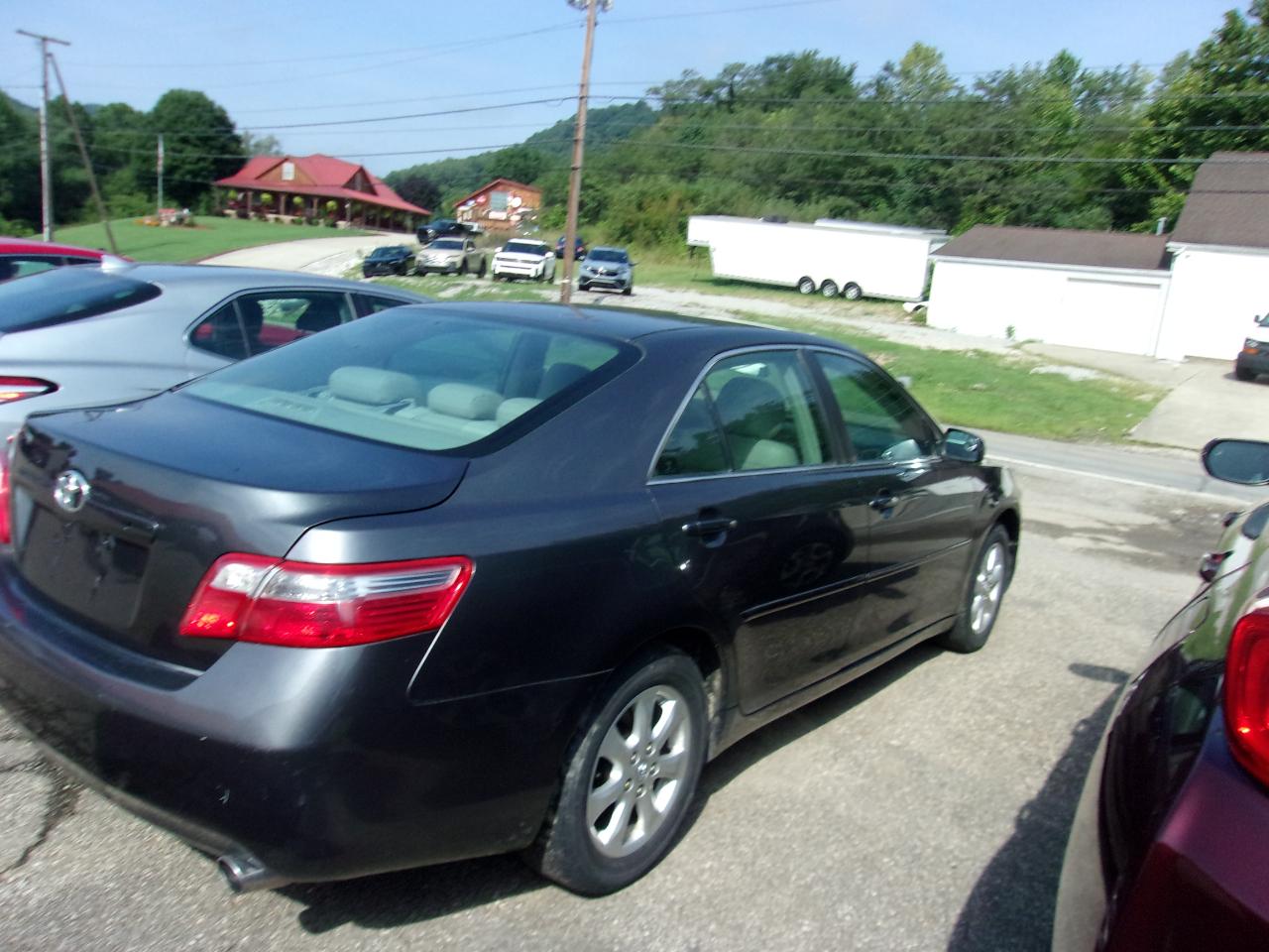 Toyota Camry 4dr Sdn I4 Man (Natl) 2009
