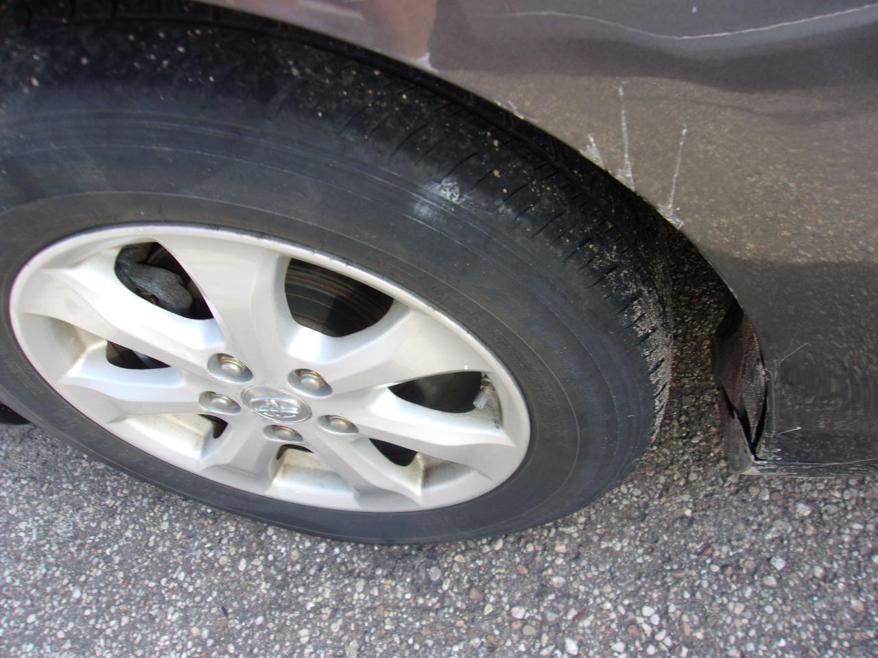Toyota Camry 4dr Sdn I4 Man (Natl) 2009