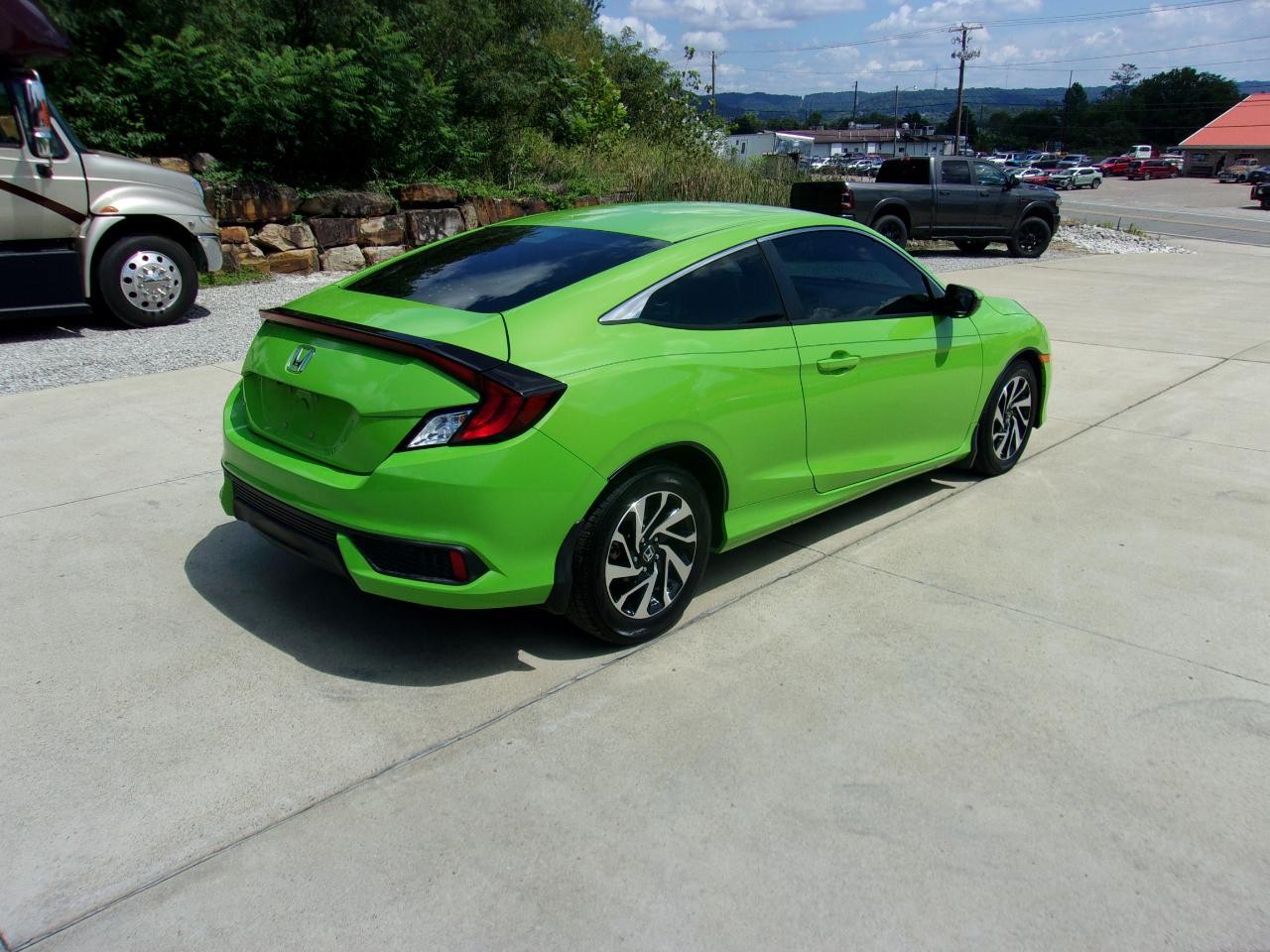 Honda Civic Coupe 2dr CVT LX 2016