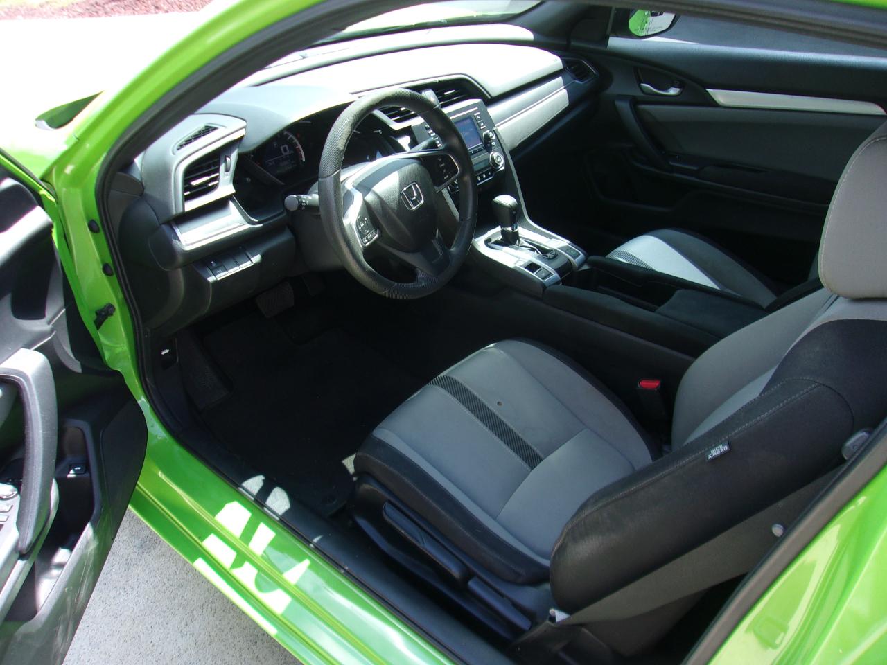 Honda Civic Coupe 2dr CVT LX 2016