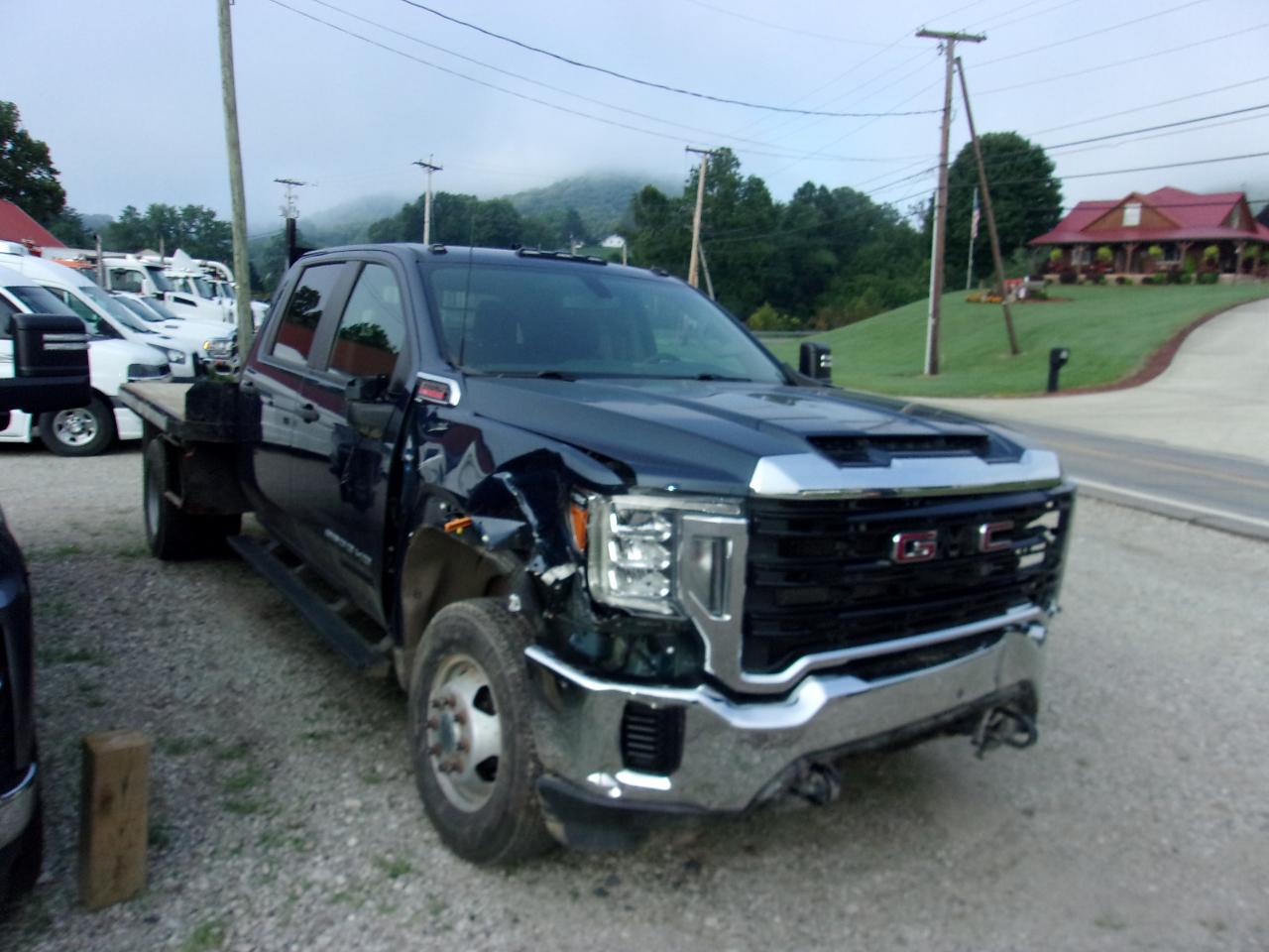 GMC Sierra 3500HD 4WD Crew Cab 172" Pro 2022