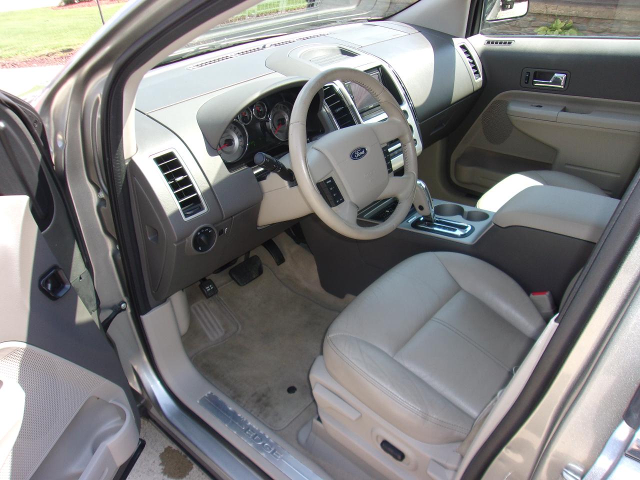 Ford Edge 4dr Limited AWD 2008