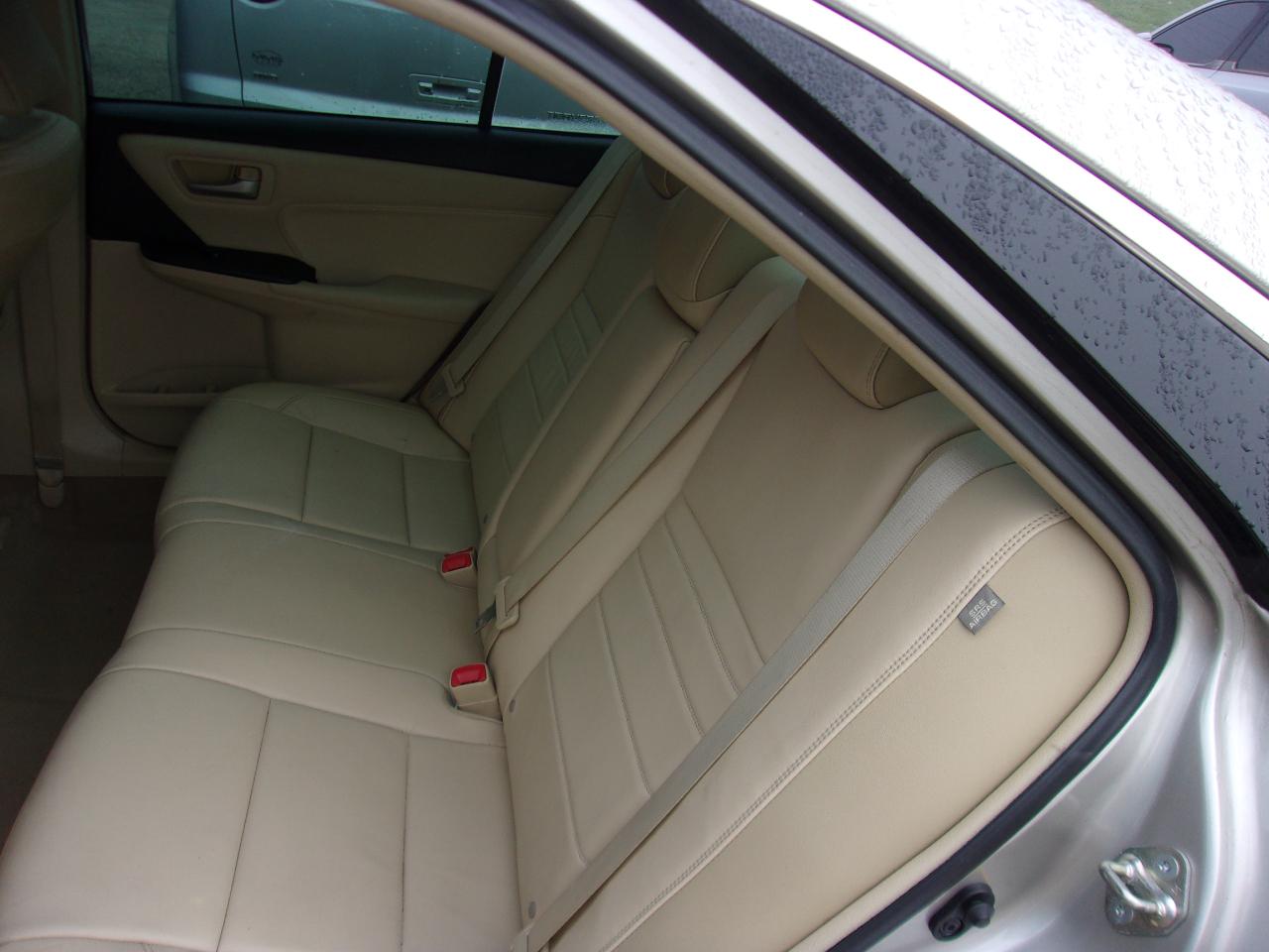 Toyota Camry XLE Auto (Natl) 2017