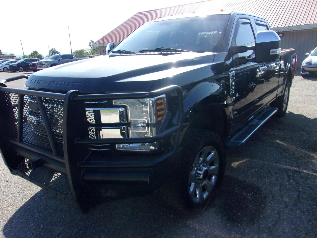 Ford Super Duty F-250 SRW King Ranch 4WD Crew Cab 8' Box 2018