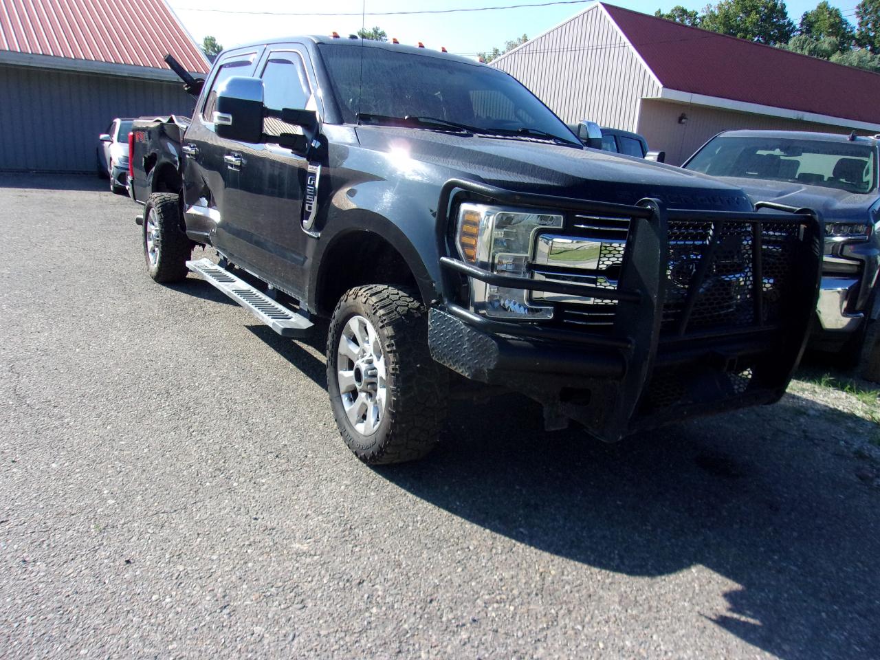 Ford Super Duty F-250 SRW King Ranch 4WD Crew Cab 8' Box 2018