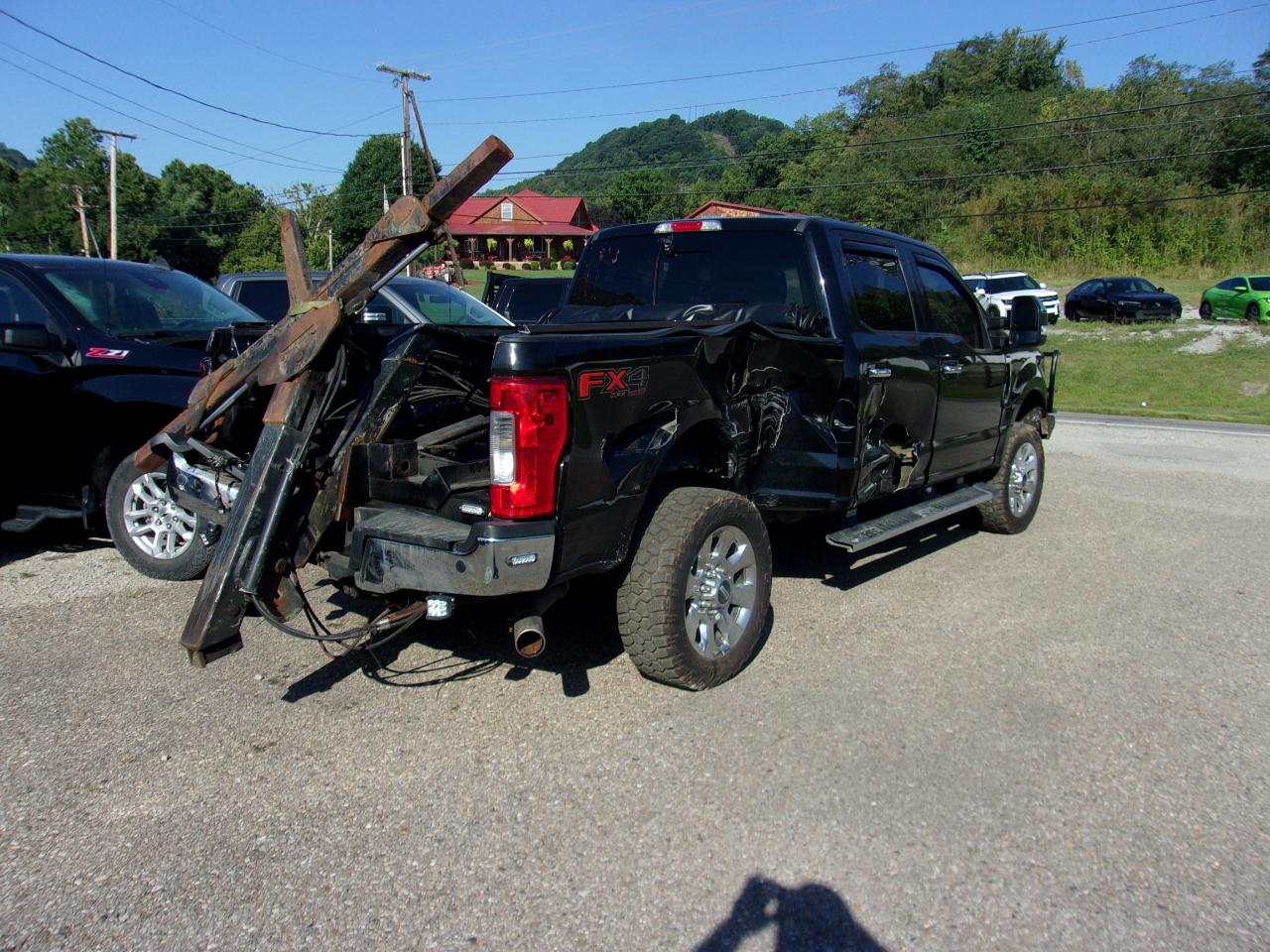 Ford Super Duty F-250 SRW King Ranch 4WD Crew Cab 8' Box 2018