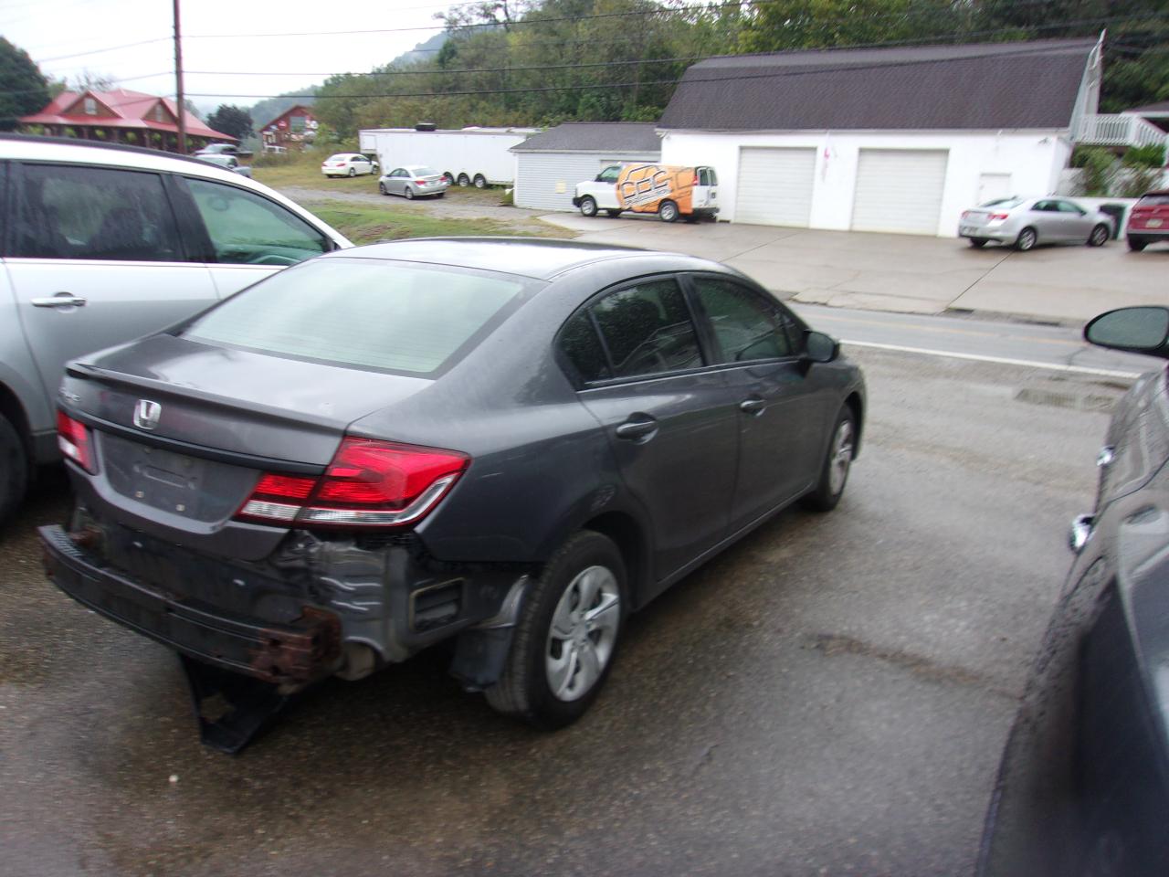 Honda Civic Sedan 4dr CVT LX 2015