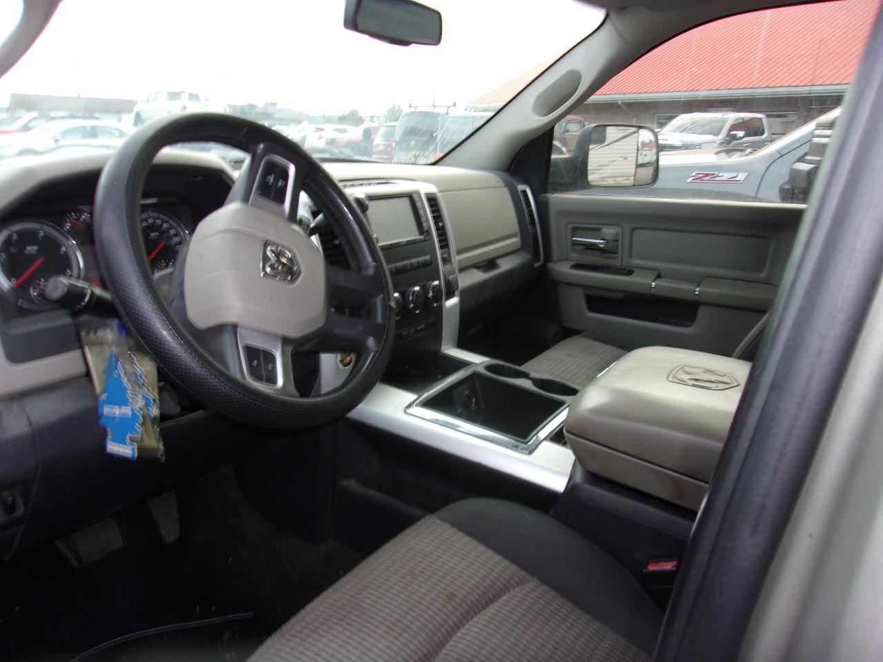 Dodge Ram 2500 4WD Crew Cab 149" SLT 2010