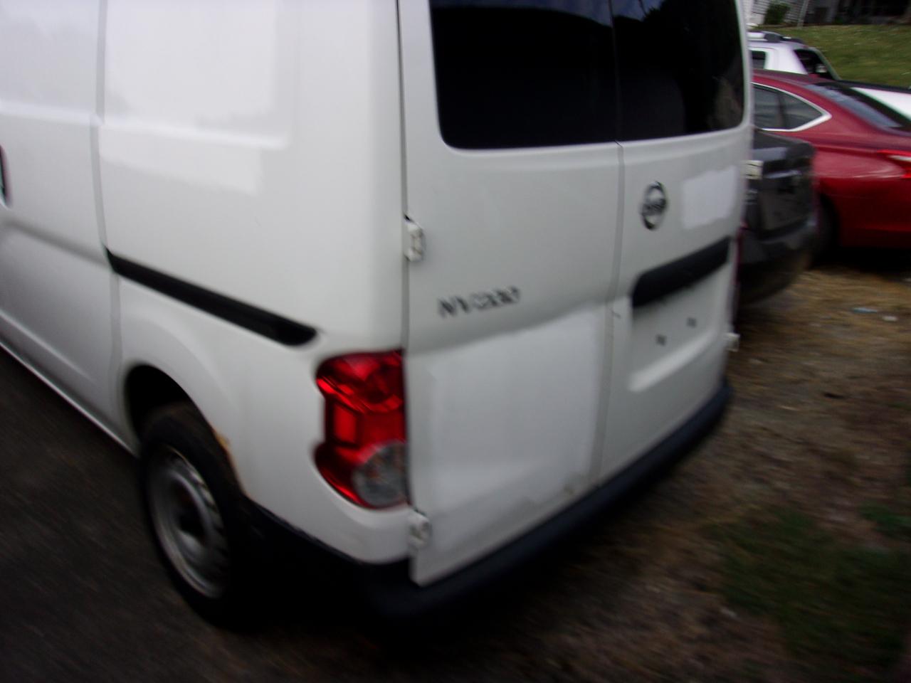 Nissan NV200 I4 S 2014