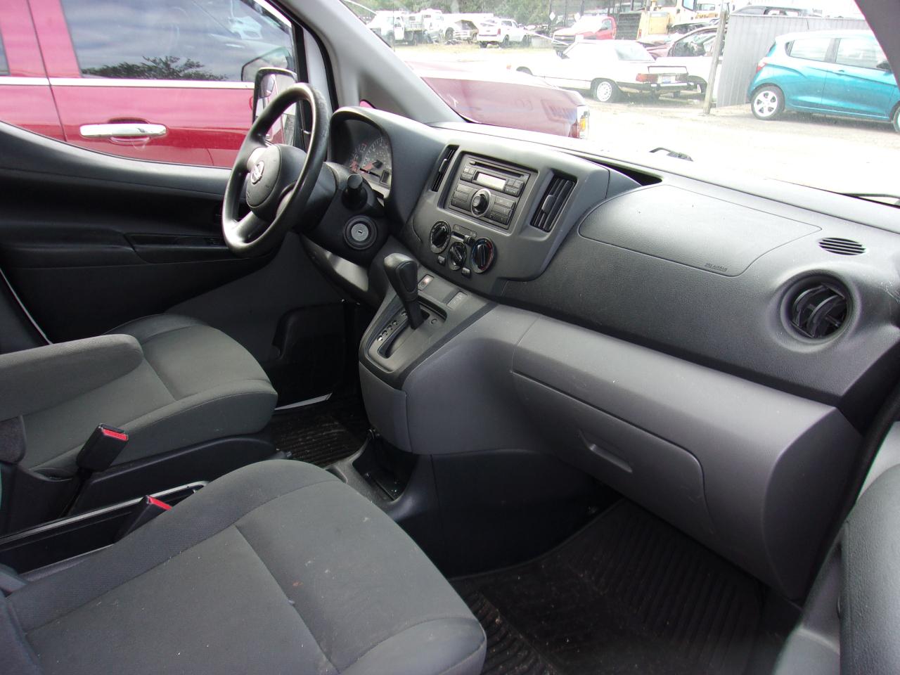 Nissan NV200 I4 S 2014