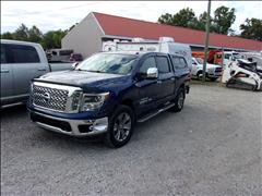 2019 Nissan TITAN XE/S 