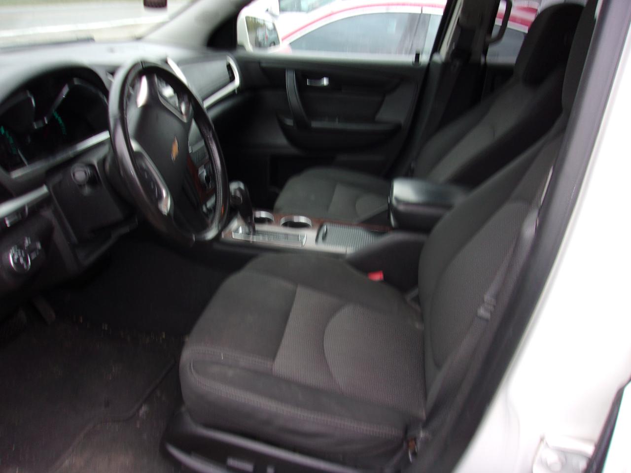 Chevrolet Traverse AWD 4dr LT w/2LT 2014