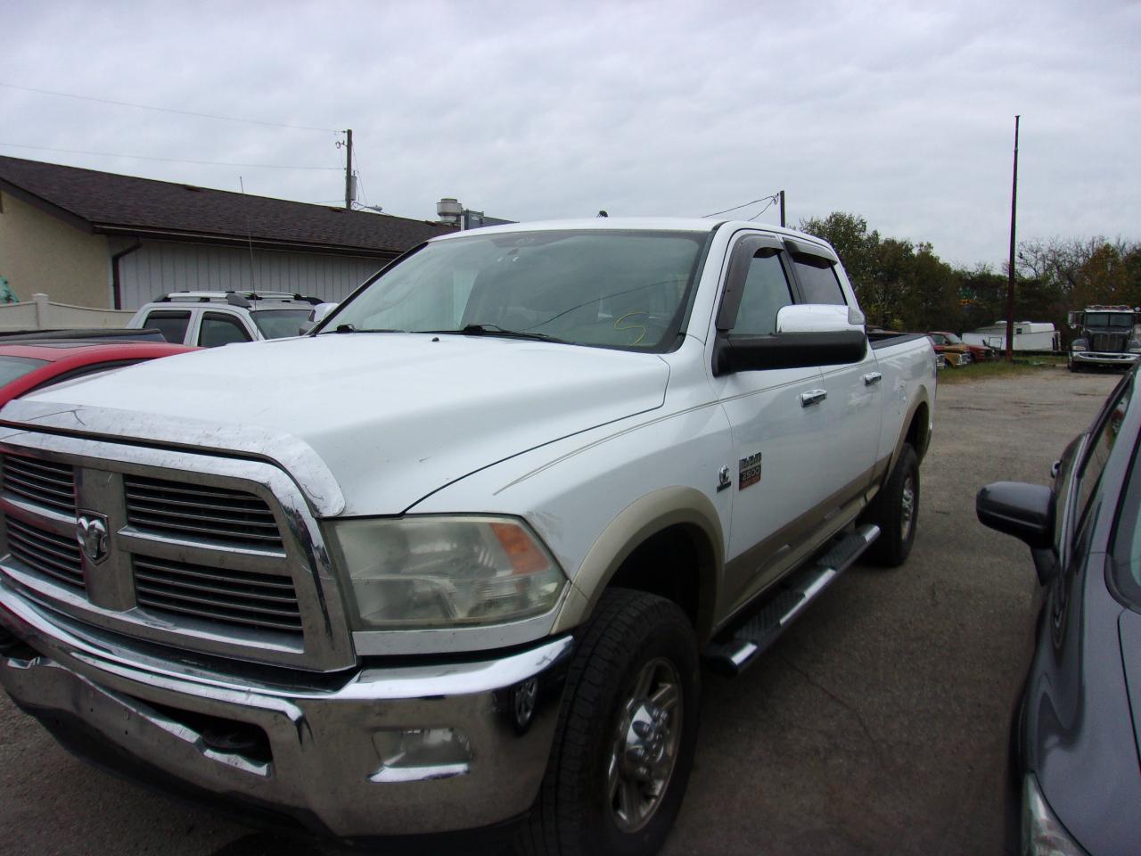 RAM 2500 4WD Crew Cab 149" Laramie 2011