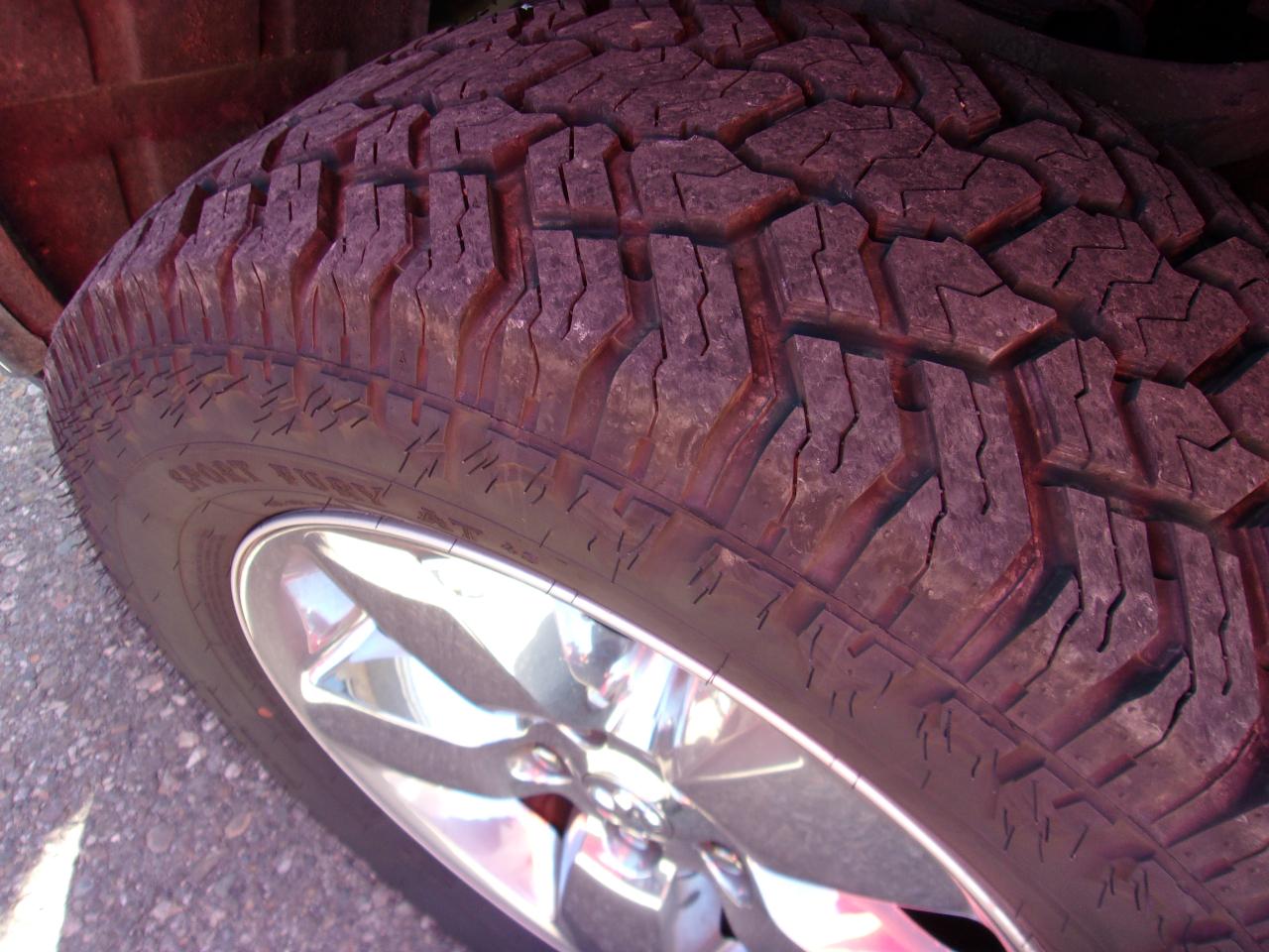 RAM 1500 4WD Crew Cab 140.5" Big Horn 2013
