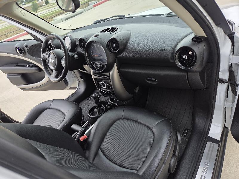 MINI Countryman Base 2016