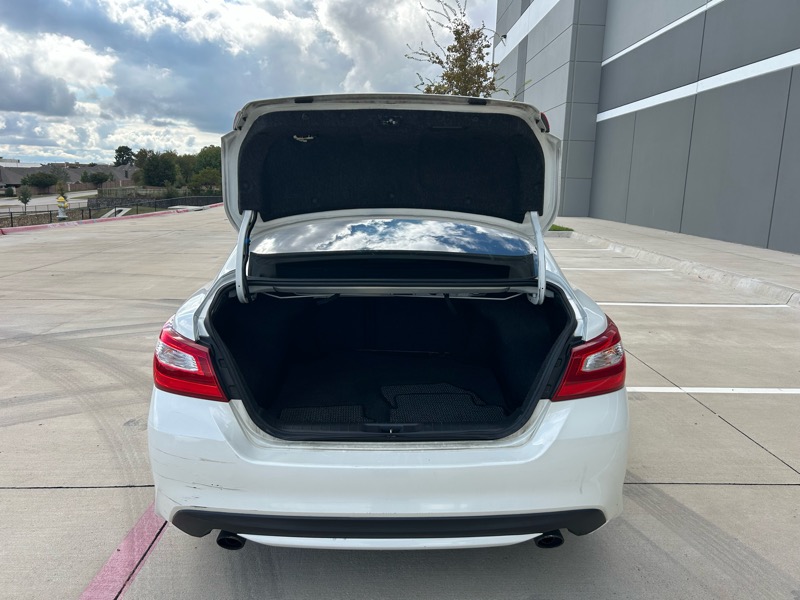 Nissan Altima 2.5 SR 2016