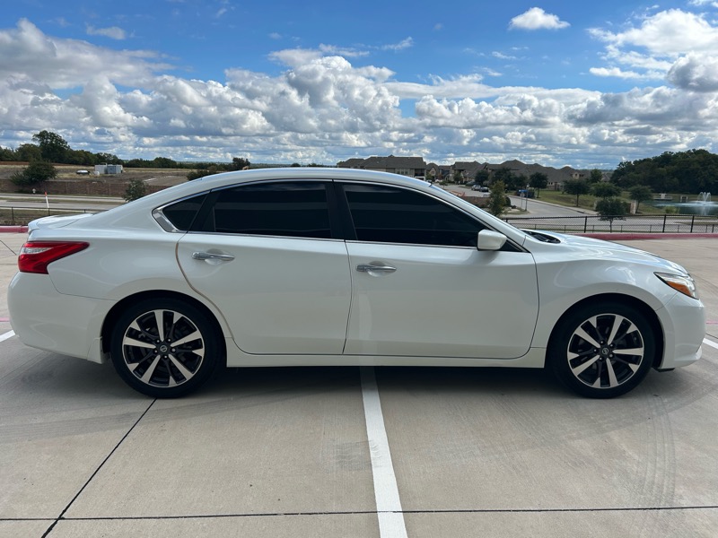 Nissan Altima 2.5 SR 2016