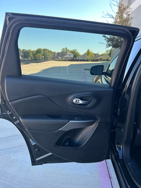 Jeep Cherokee Latitude Lux FWD 2021