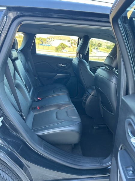 Jeep Cherokee Latitude Lux FWD 2021