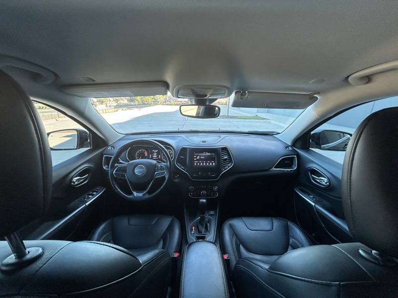 Jeep Cherokee Latitude Lux FWD 2021