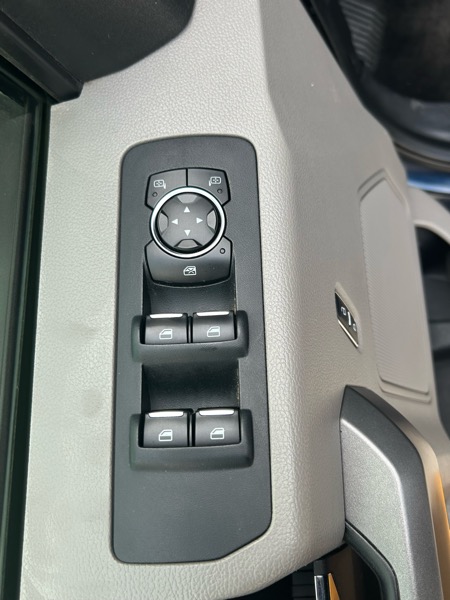 Ford F-150 XLT SuperCrew 5.5-ft. Bed 2WD 2015