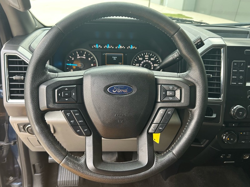 Ford F-150 XLT SuperCrew 5.5-ft. Bed 2WD 2015