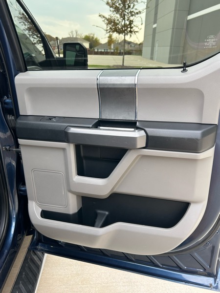 Ford F-150 XLT SuperCrew 5.5-ft. Bed 2WD 2015