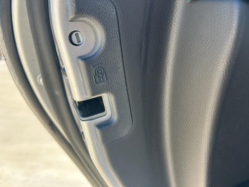 Lincoln MKZ FWD 2013