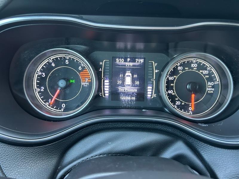 Jeep Cherokee Latitude Plus FWD 2019