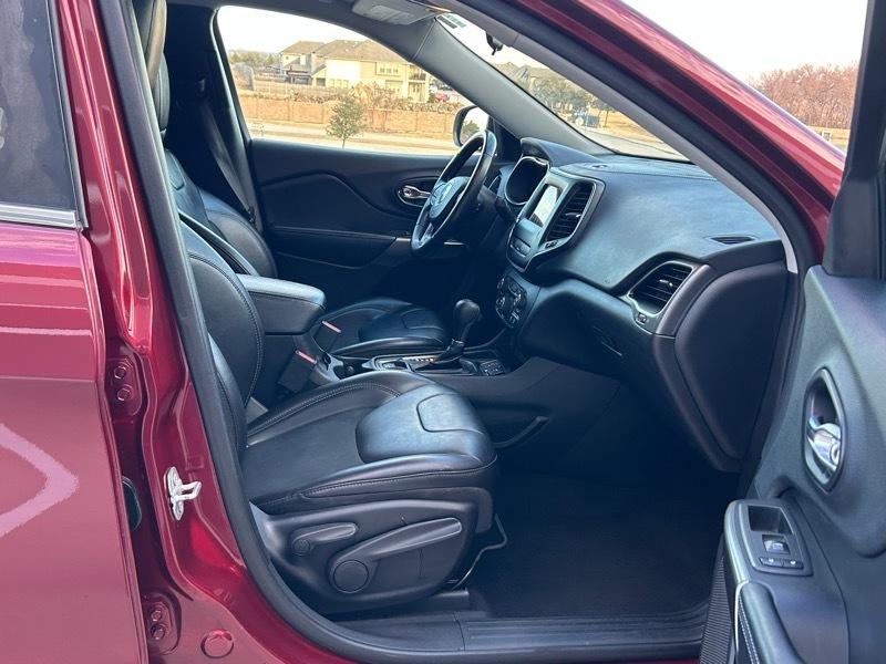 Jeep Cherokee Latitude Plus FWD 2019