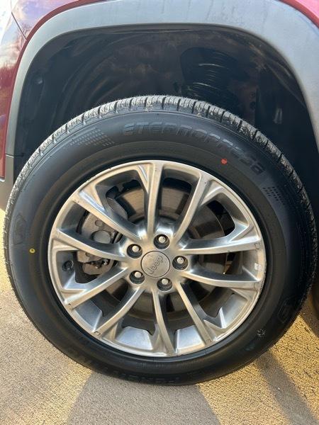 Jeep Cherokee Latitude Plus FWD 2019