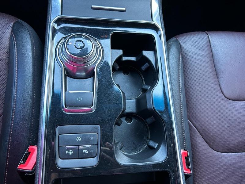 Ford Edge Titanium 2020