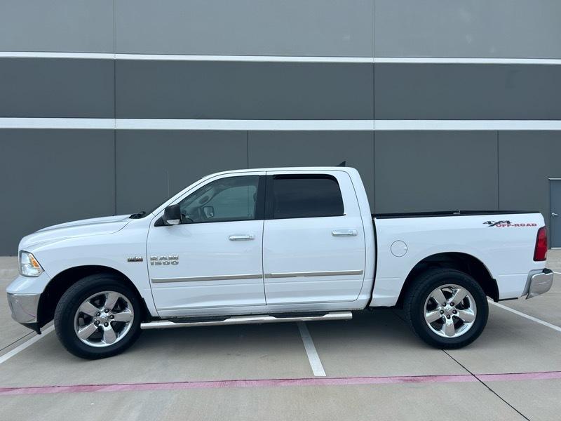 RAM 1500 SLT Crew Cab SWB 4WD 2017