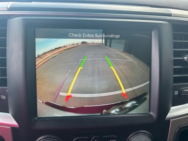 RAM 1500 SLT Crew Cab SWB 4WD 2017