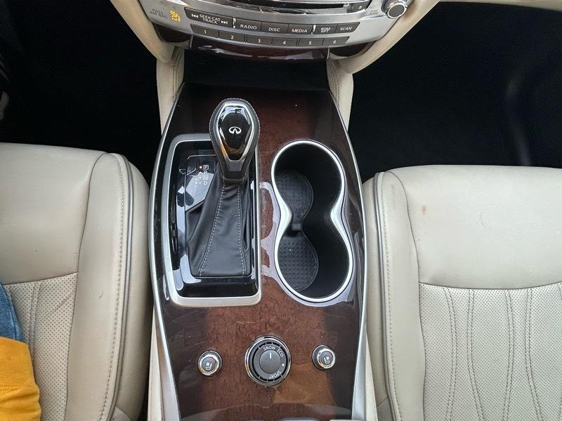 Infiniti QX60 Base FWD 2017