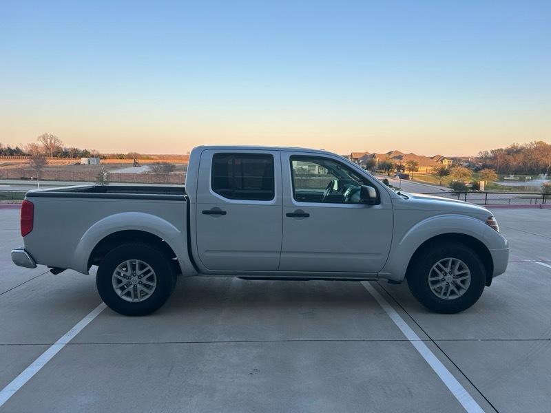 Nissan Frontier S Crew Cab 5AT 2WD 2016