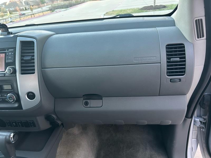 Nissan Frontier S Crew Cab 5AT 2WD 2016