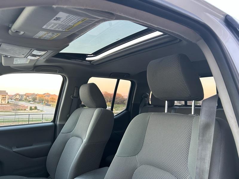 Nissan Frontier S Crew Cab 5AT 2WD 2016