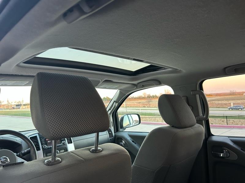 Nissan Frontier S Crew Cab 5AT 2WD 2016